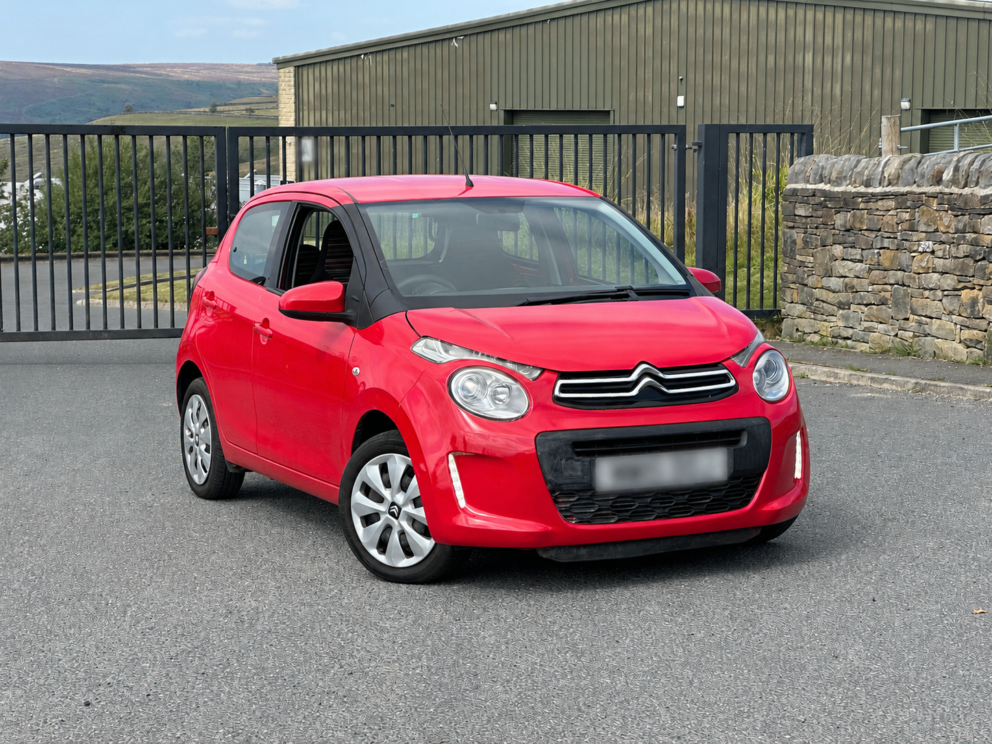 Citroën C1 Feel 1.0 — Red
